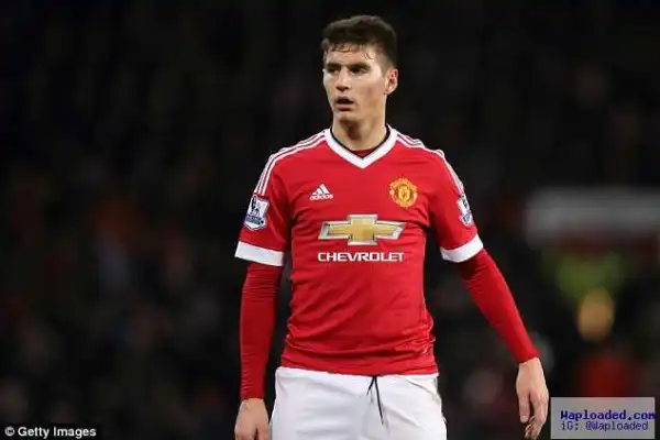 OFFICIAL: Varela loaned to Frankfurt